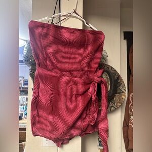 urban outfitters Red Patterned Strapless romper